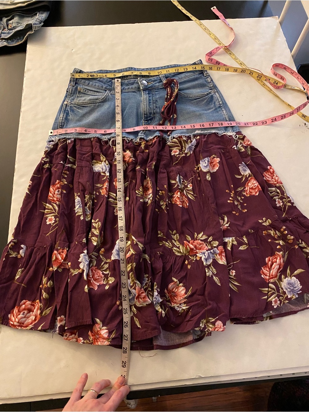 Wrangler Denim Jean Skirt Womens Size 8 - 10 Waist 29 - 30 Custom Midi Floral - Picture 8 of 11